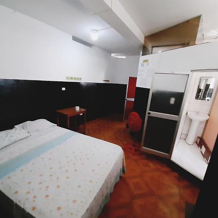 Hospedaje Iroaki Yurimaguas Buitenkant foto